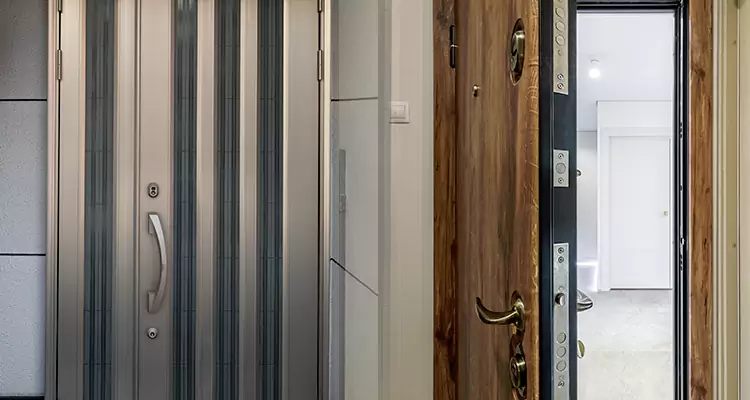 Burglar Proof Front Door Repair in South Bradenton, FL