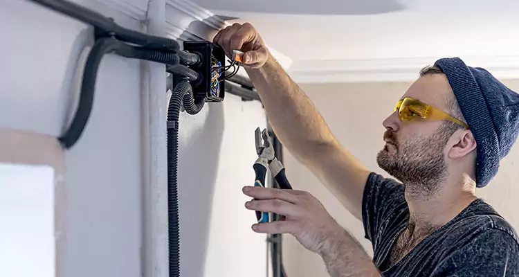 Garage Door Opener Cable Repair in South Bradenton, FL