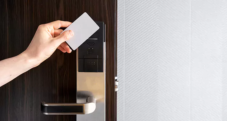 Why Choose Us for Hotel Keycard Lock Repair in South Bradenton, FL?