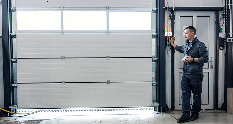 Modern Overhead Door Repair in South Bradenton, FL