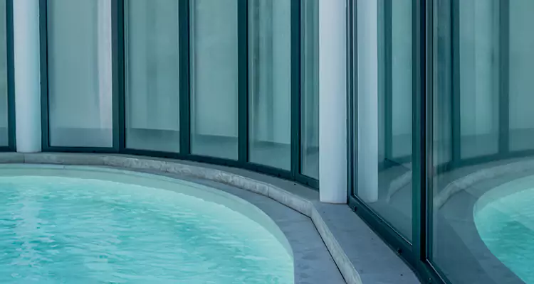 Repair Polyester Screen for Pool Enclosure in South Bradenton, FL