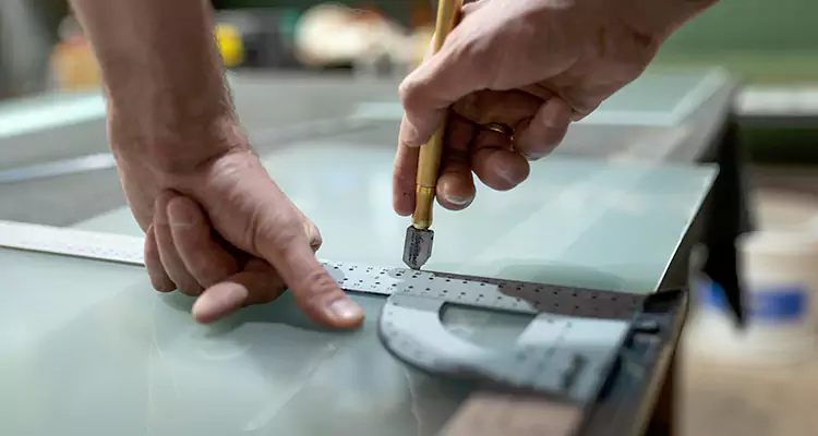 Glass Scratch Repair in South Bradenton, FL