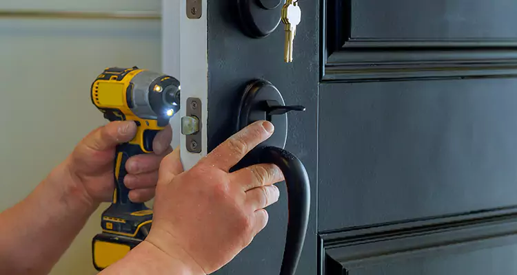 Comprehensive Door Lock Repair Services in South Bradenton, FL