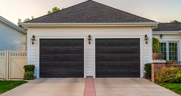 Residential Local Garage Door Repair in South Bradenton, FL