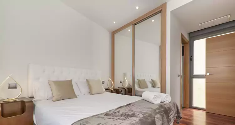 Sliding Wardrobe Door Mirror Replacement in South Bradenton, FL